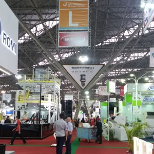 6 - FEIPLASTIC 2015 - Stand Doteco(3)